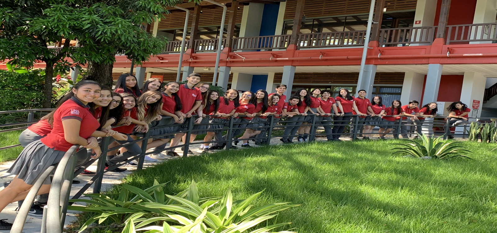 ¿Qué es Colegio Humanístico Costarricense?